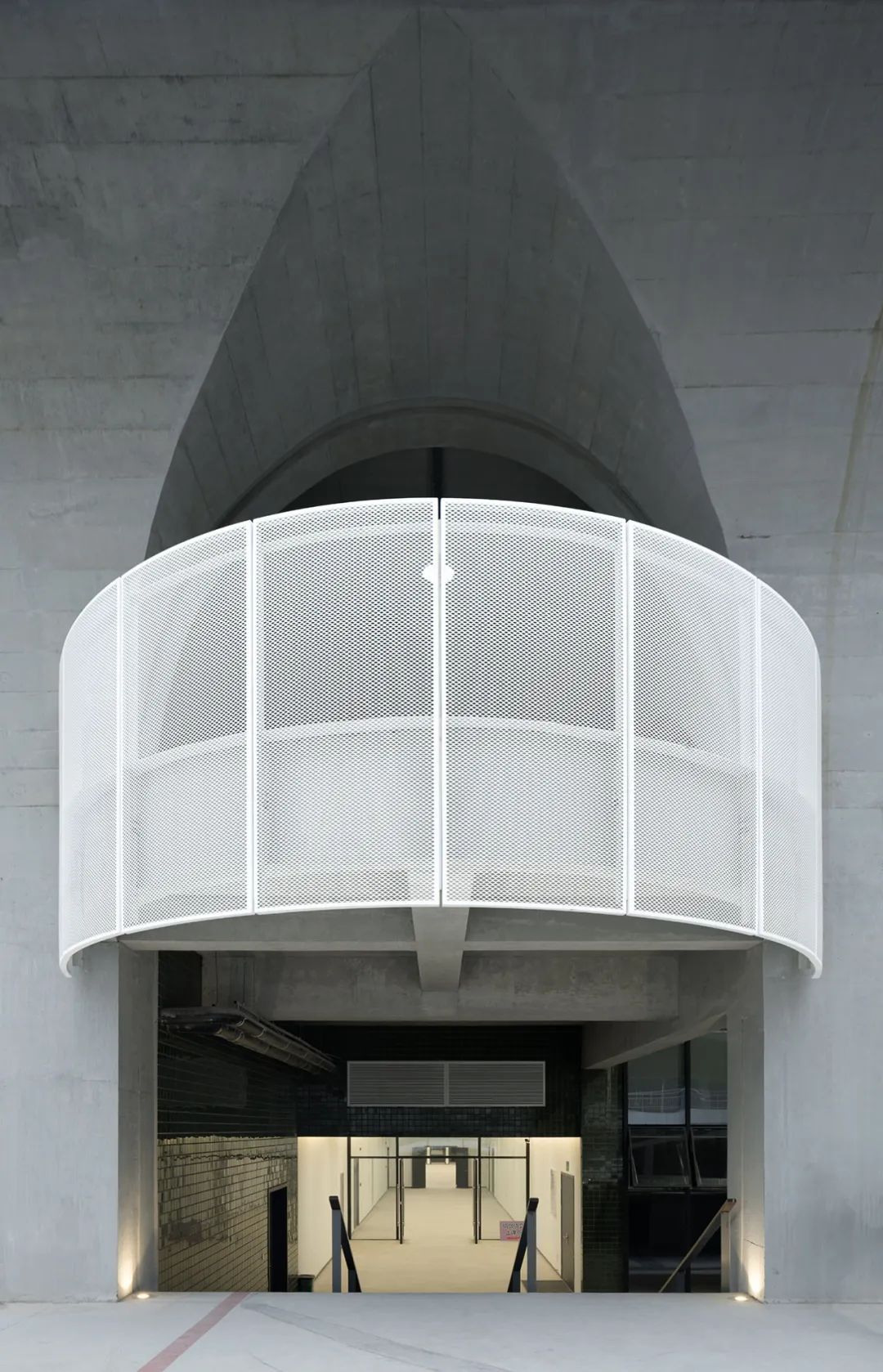 UAD·作品丨景物交融，人象共境——紹興文理學(xué)院風(fēng)雨操場 (4).jpg