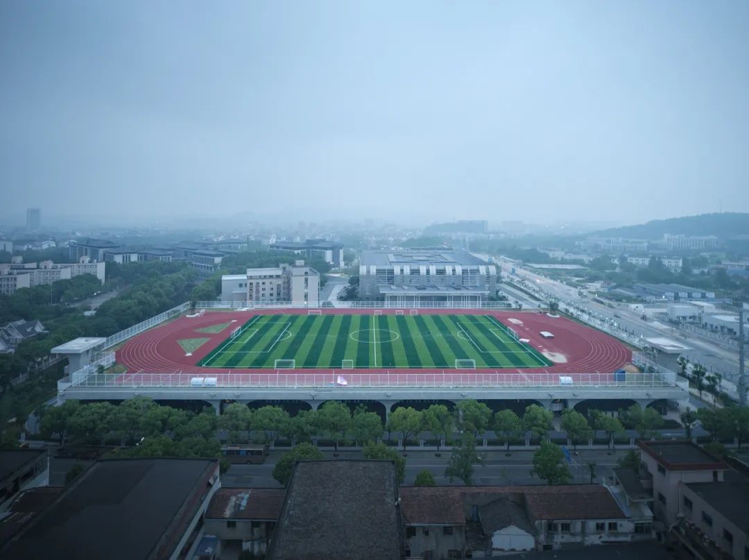 UAD·作品丨景物交融，人象共境——紹興文理學(xué)院風(fēng)雨操場 (6).jpg