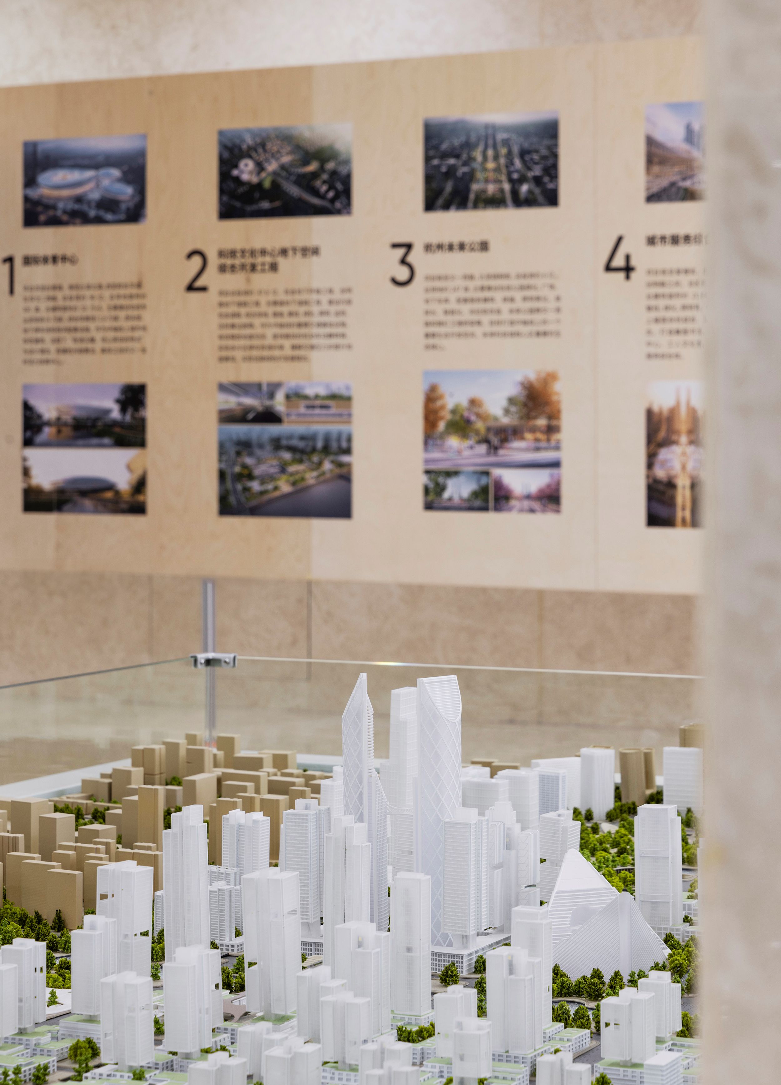 圖33 “城市紀(jì)實(shí)”展覽，“Yuhang Compilation” exhibition ? Daily建筑攝影.jpg
