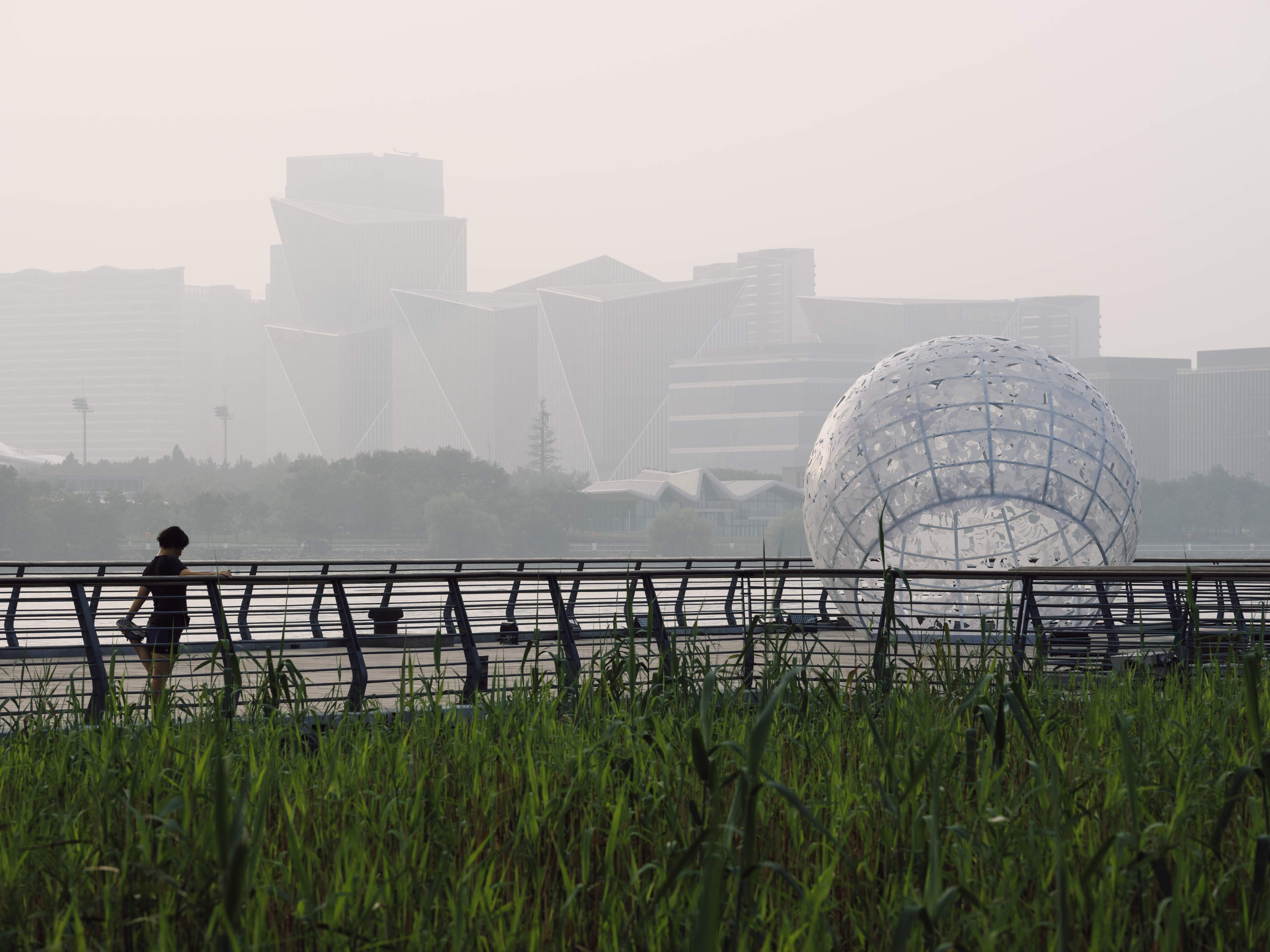 1764904430966643WTEd.jpg 10-不同角度下的月相?葉建源.jpg