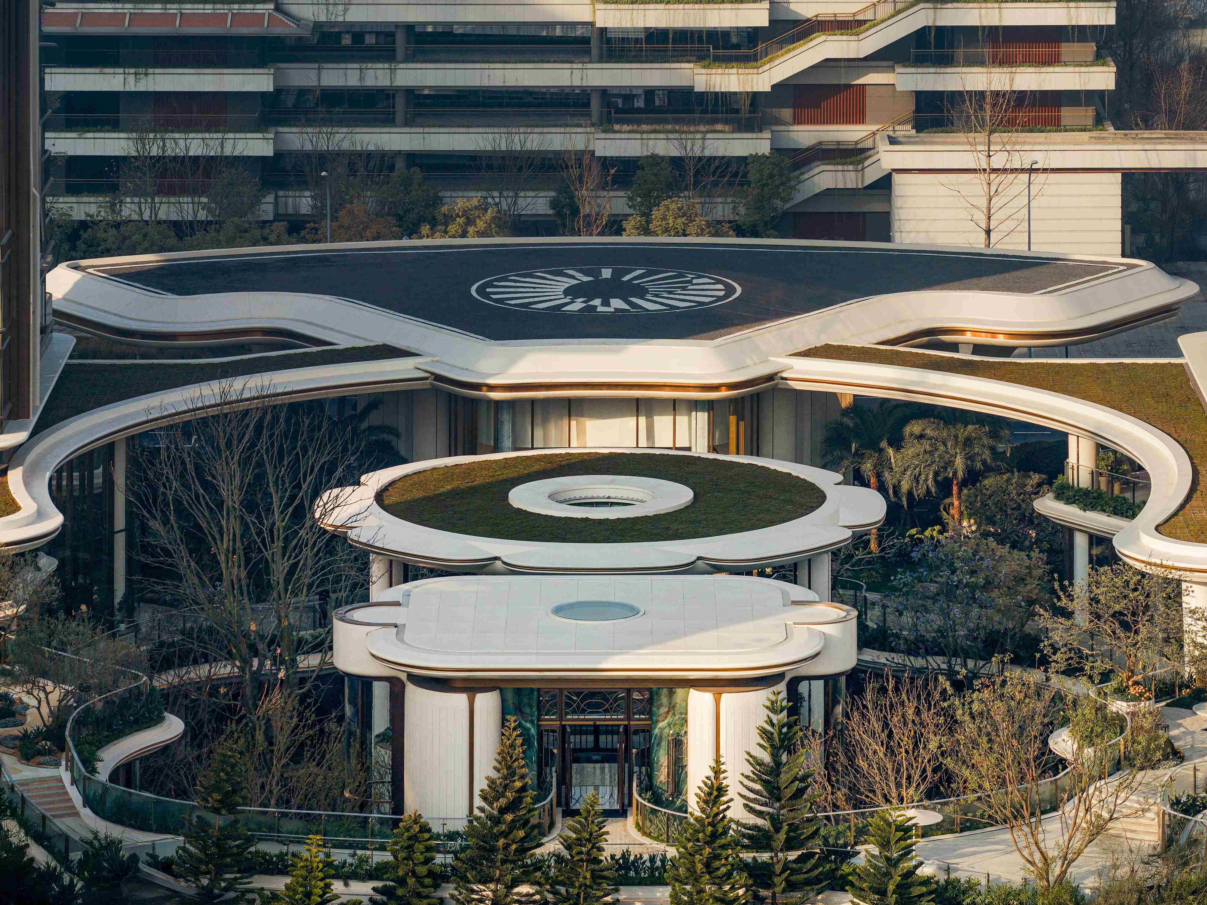 超級底盤的整體鳥瞰實(shí)景 ?王寧_4.jpg